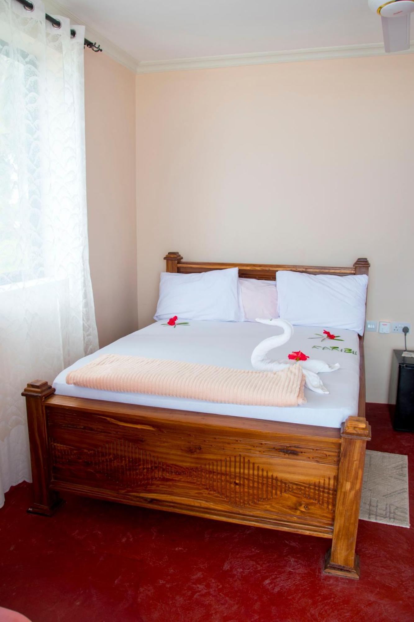 Hotel Mambo 4*