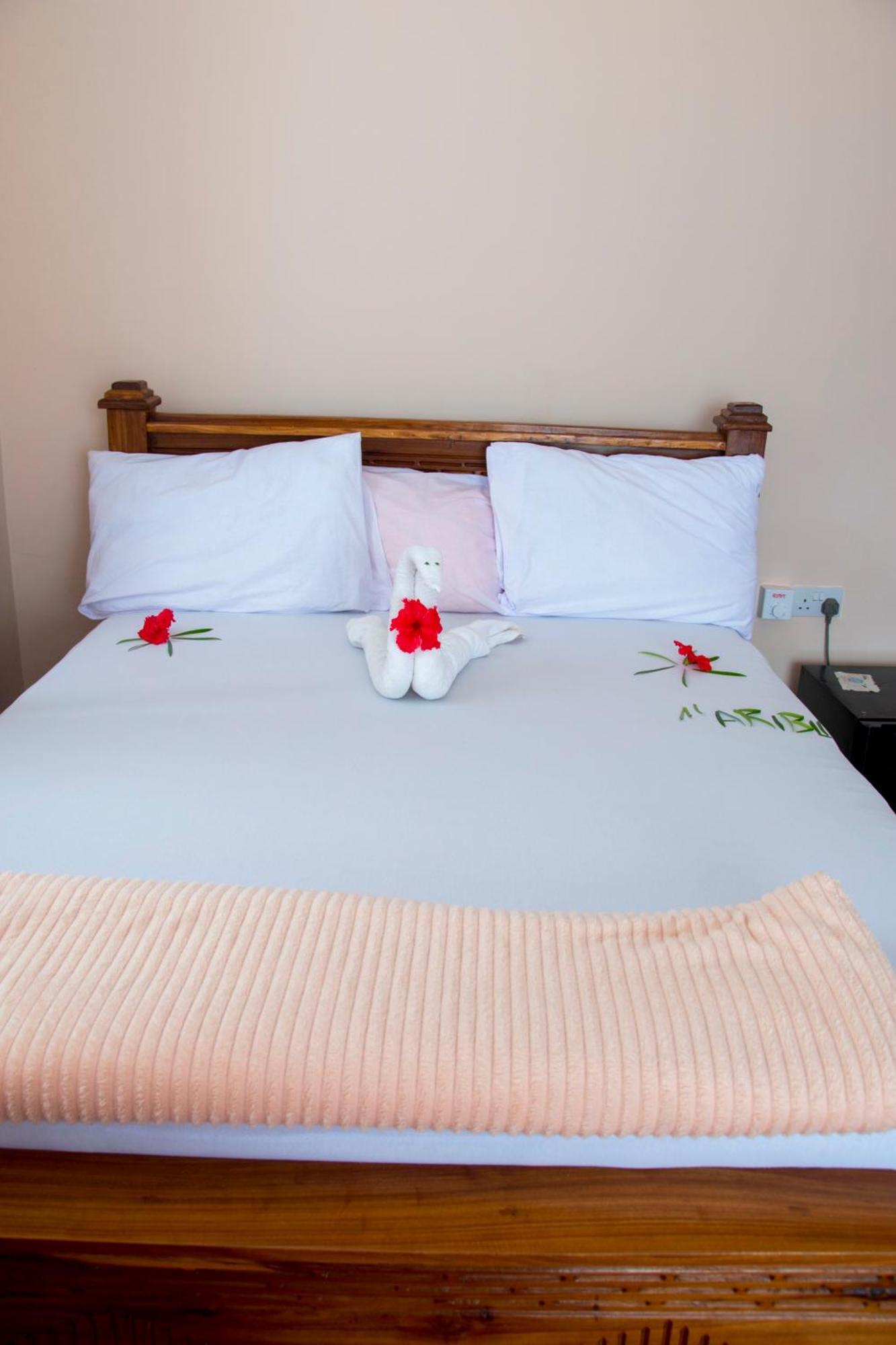 Mambo Hotel 4*